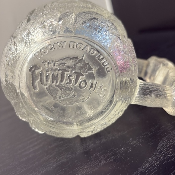 McDonald's Flintstones Mug and Monkey Cup Vintage. Y2K - Picture 8 of 9